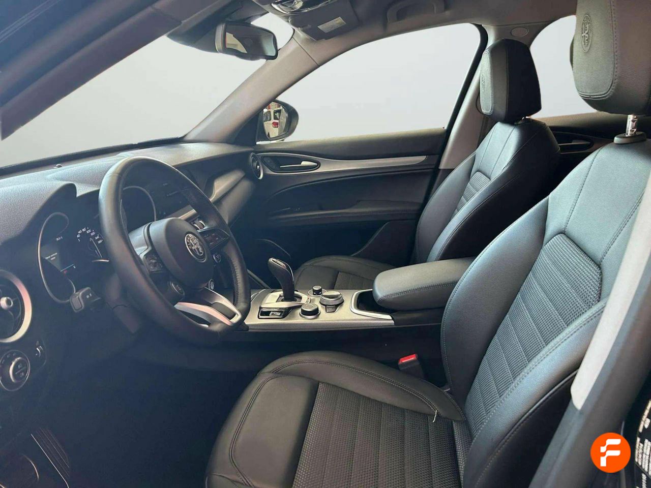 Foto Alfa Romeo Stelvio 11