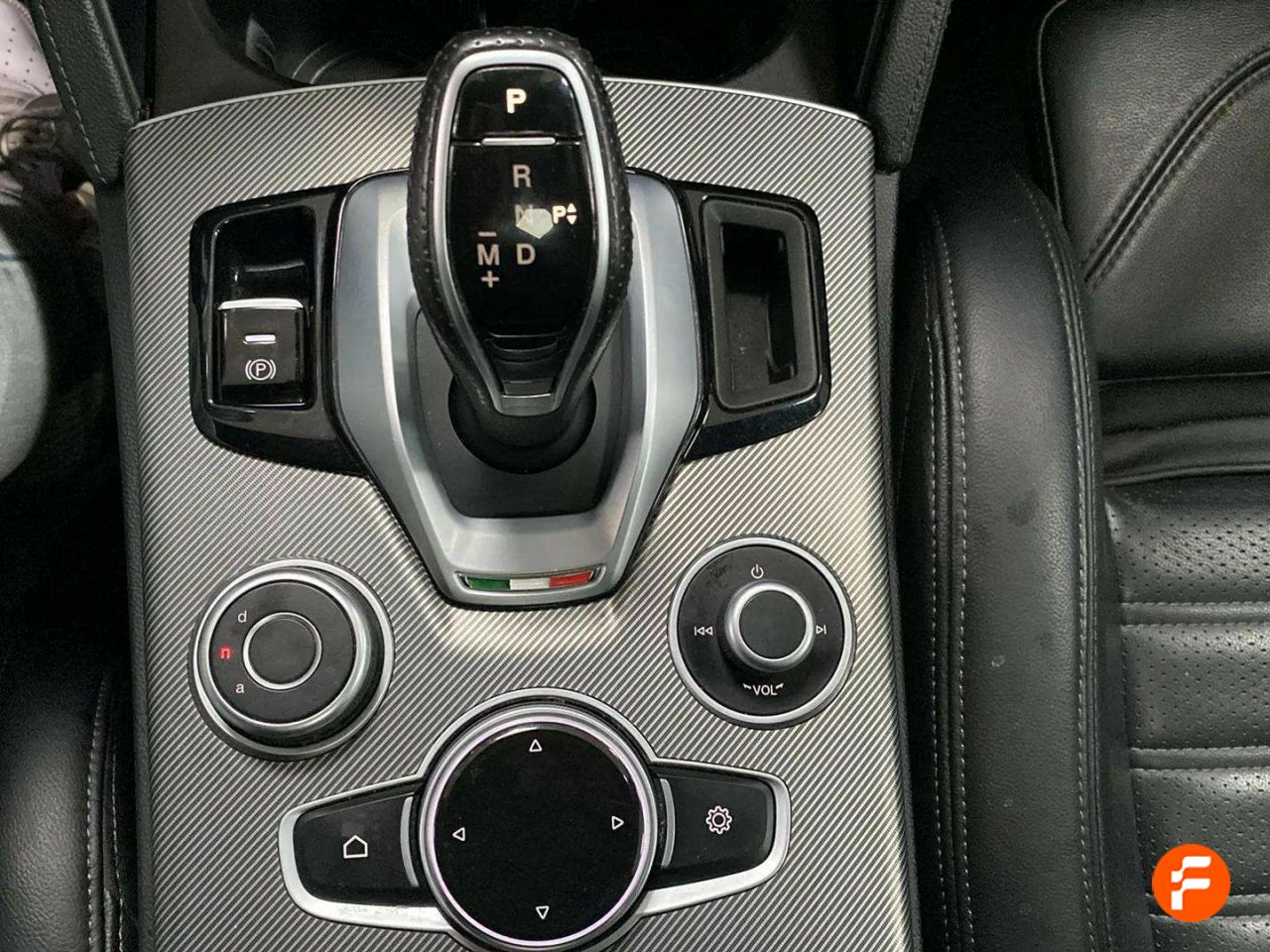 Foto Alfa Romeo Stelvio 19