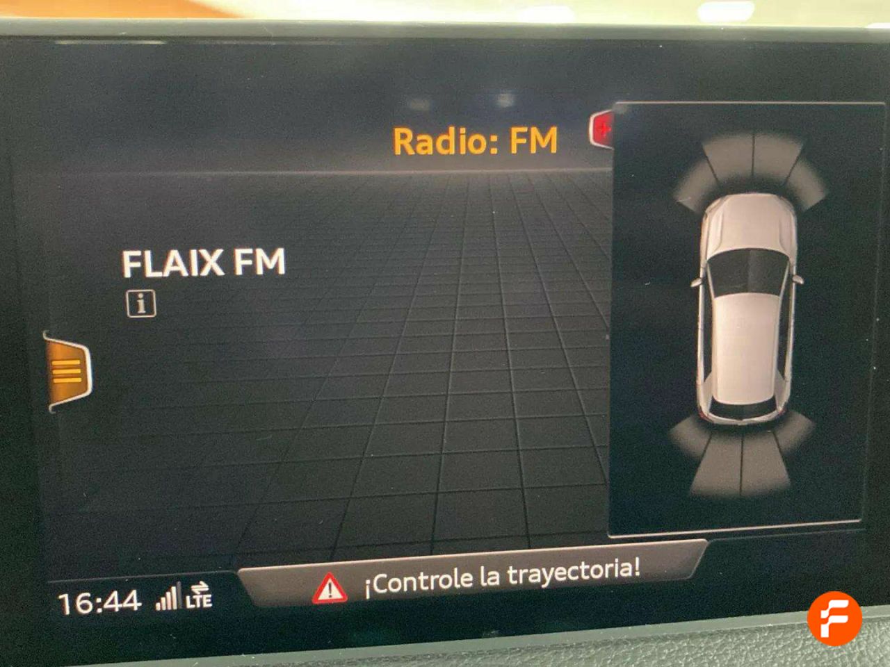 Foto Audi Q2 25