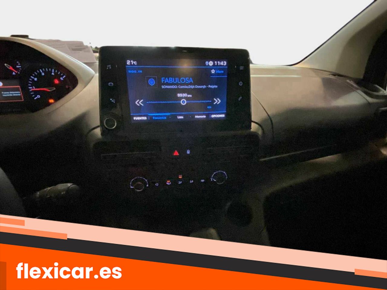 Foto Peugeot Rifter 11