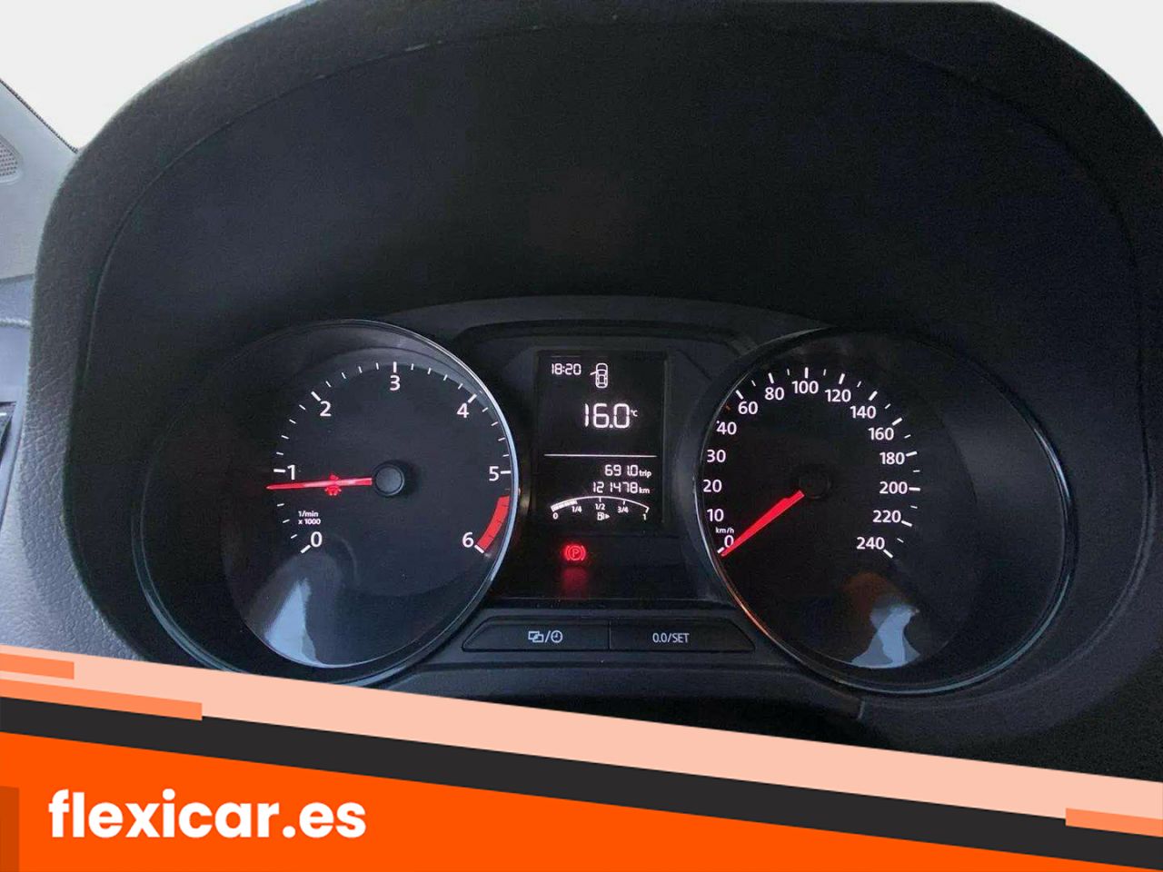 Foto Volkswagen Polo 15