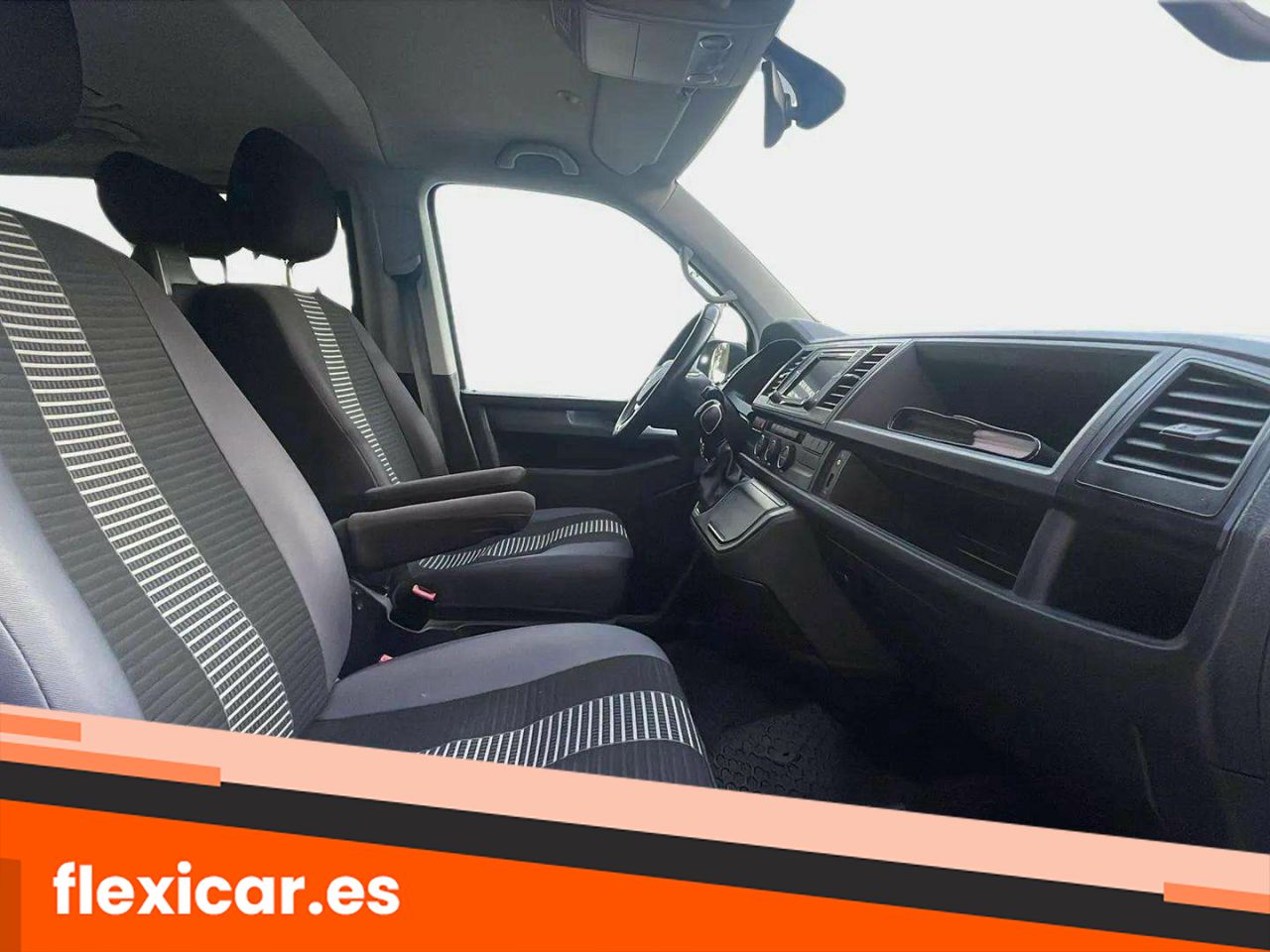 Foto Volkswagen Multivan 14