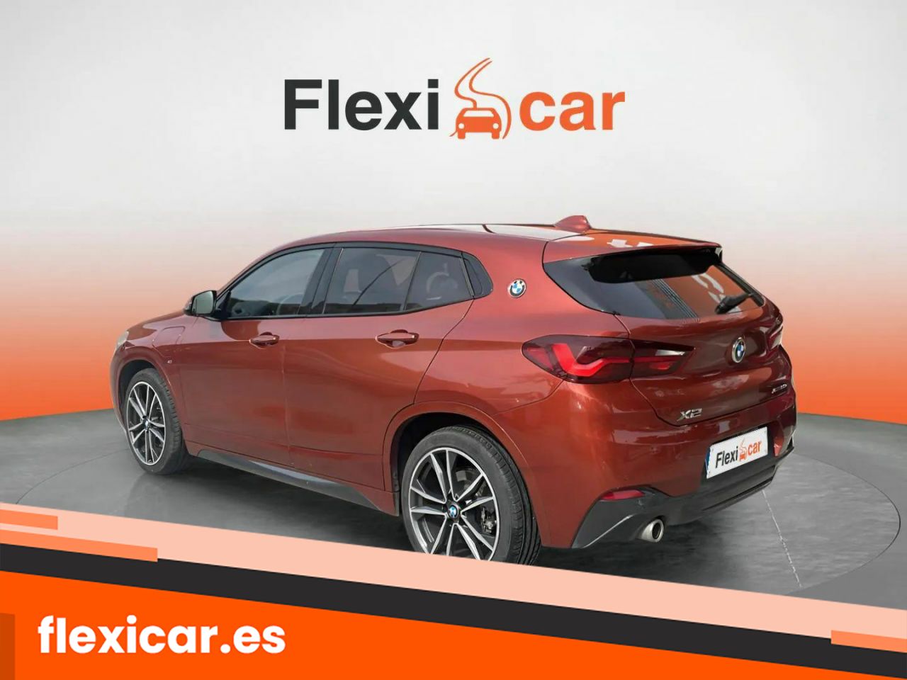 Foto BMW X2 4