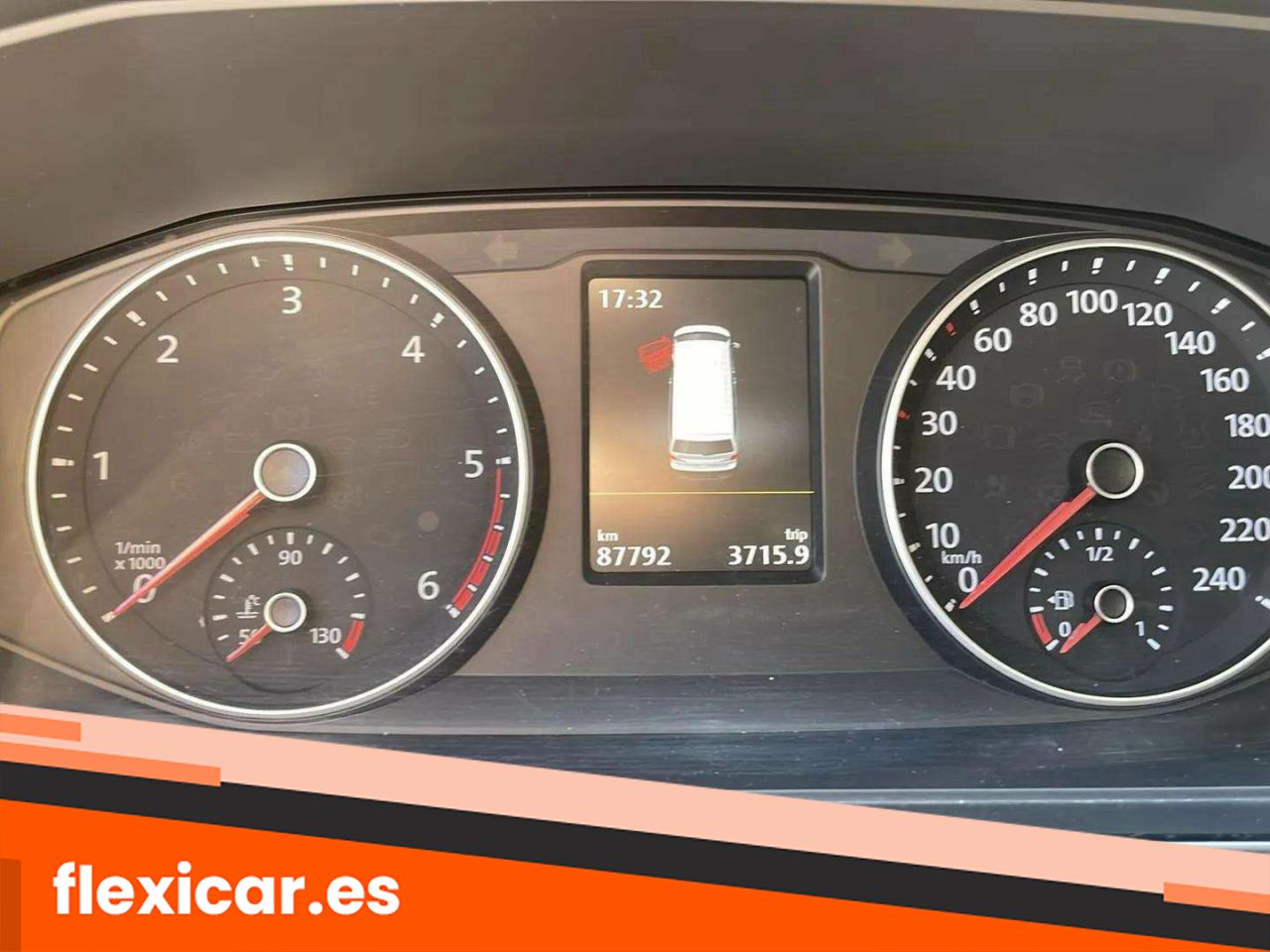 Foto Volkswagen Multivan 12