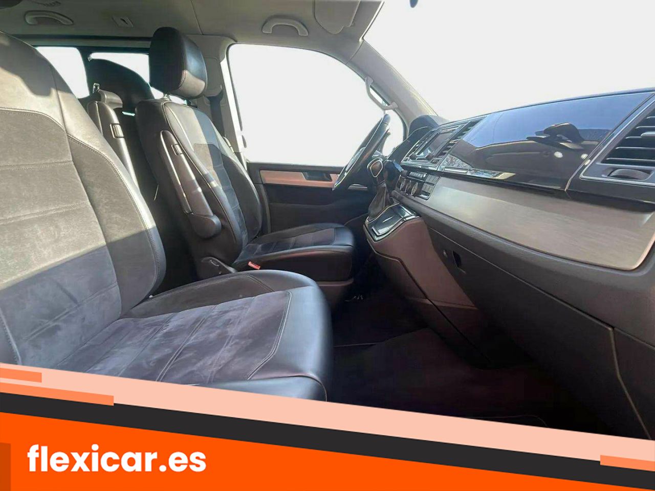 Foto Volkswagen Multivan 14