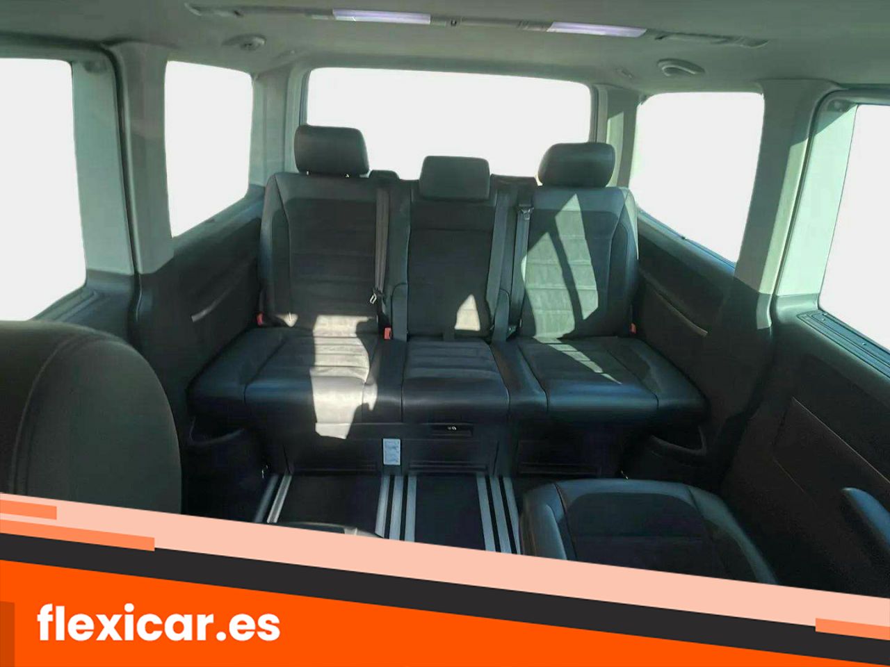 Foto Volkswagen Multivan 15