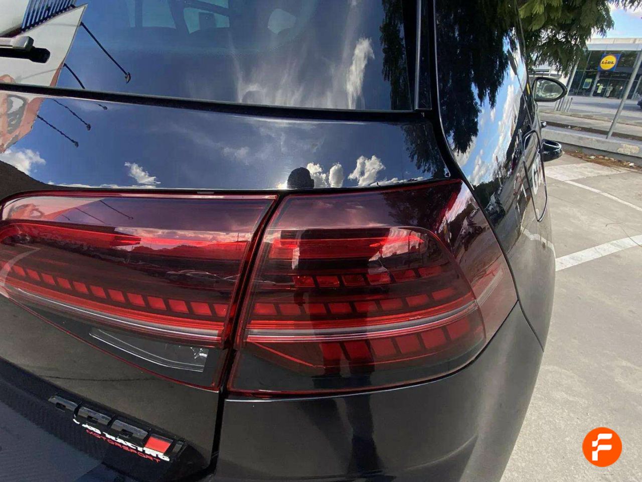 Foto Volkswagen Golf 23