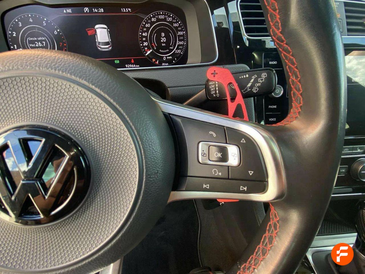 Foto Volkswagen Golf 28
