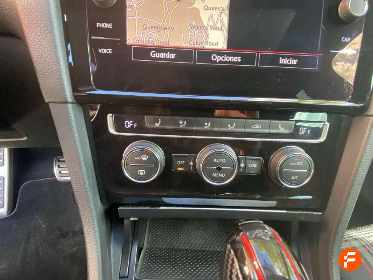Foto Volkswagen Golf 31