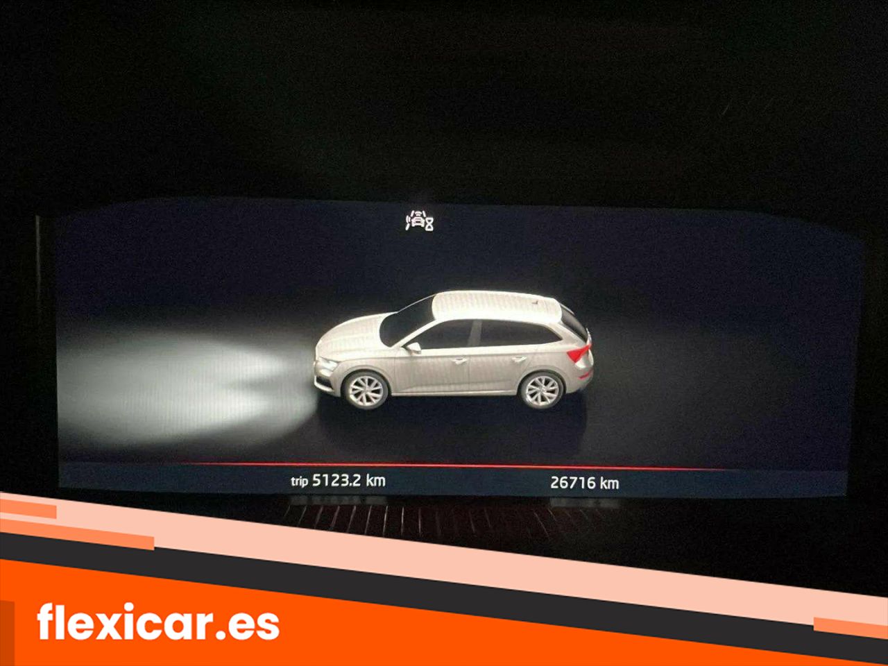Foto Skoda Scala 12