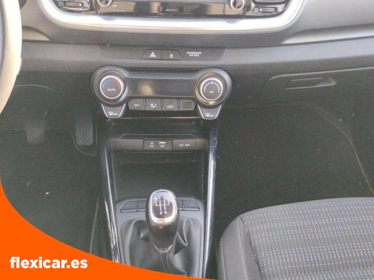 Foto Kia Stonic 5