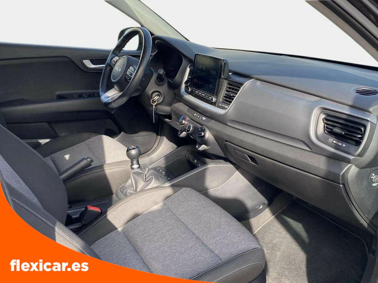 Foto Kia Stonic 16