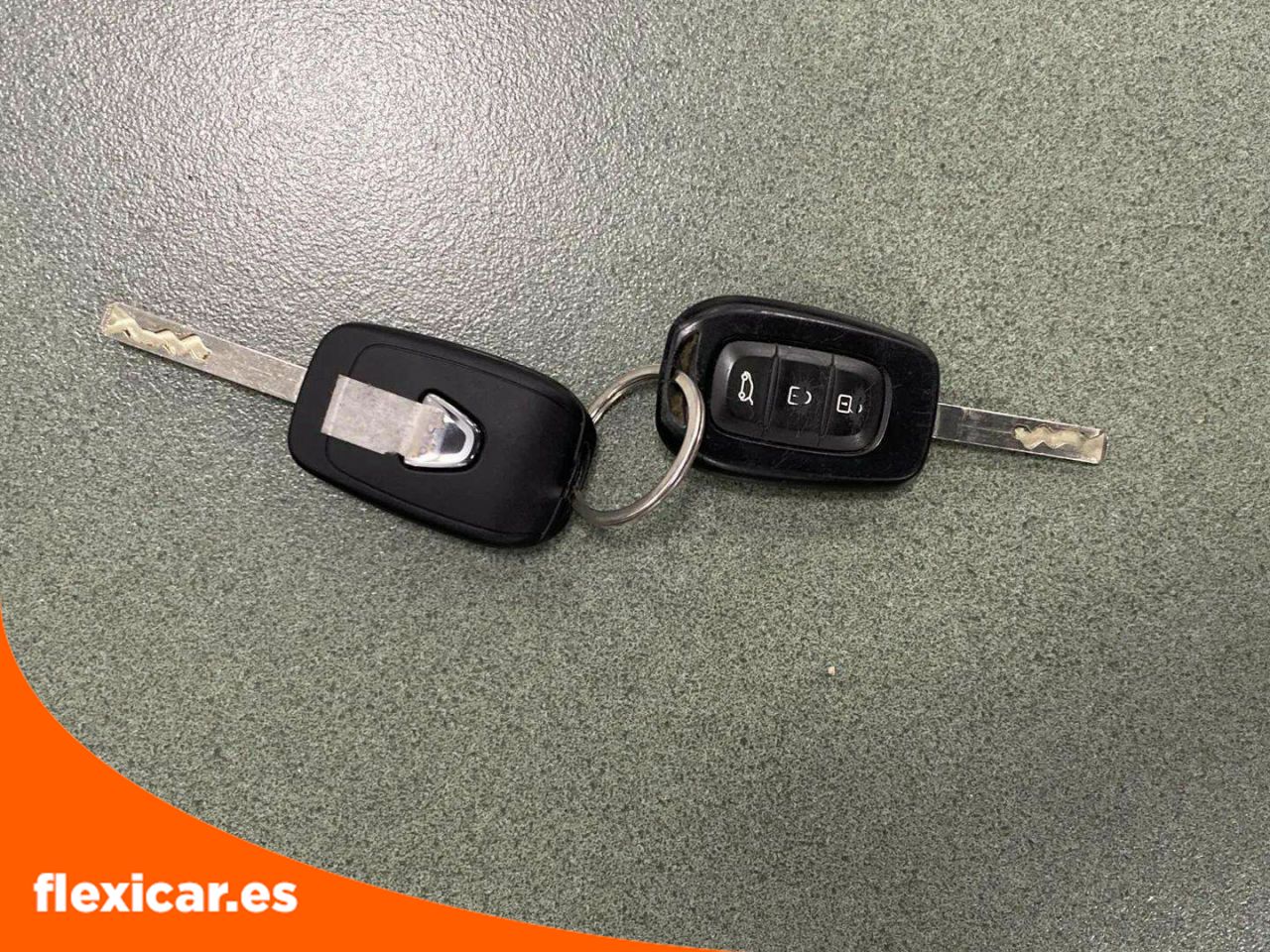 Foto Dacia Sandero 18