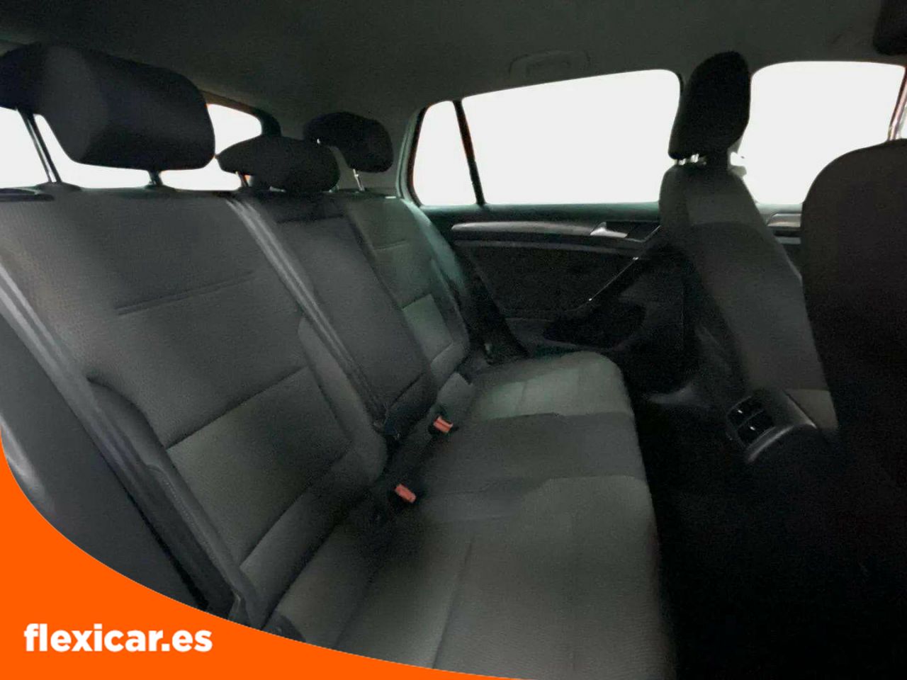 Foto Volkswagen Golf 8