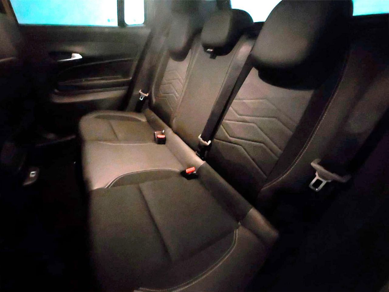 Foto Jeep Avenger 16