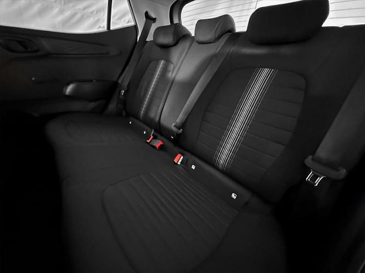Foto Hyundai i10 14