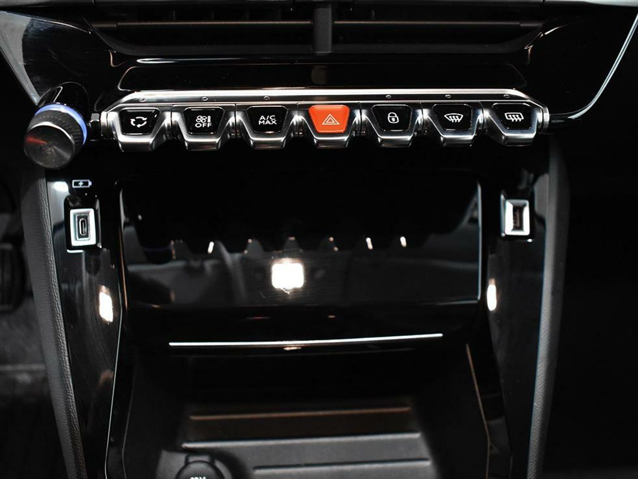 Foto Peugeot 208 9