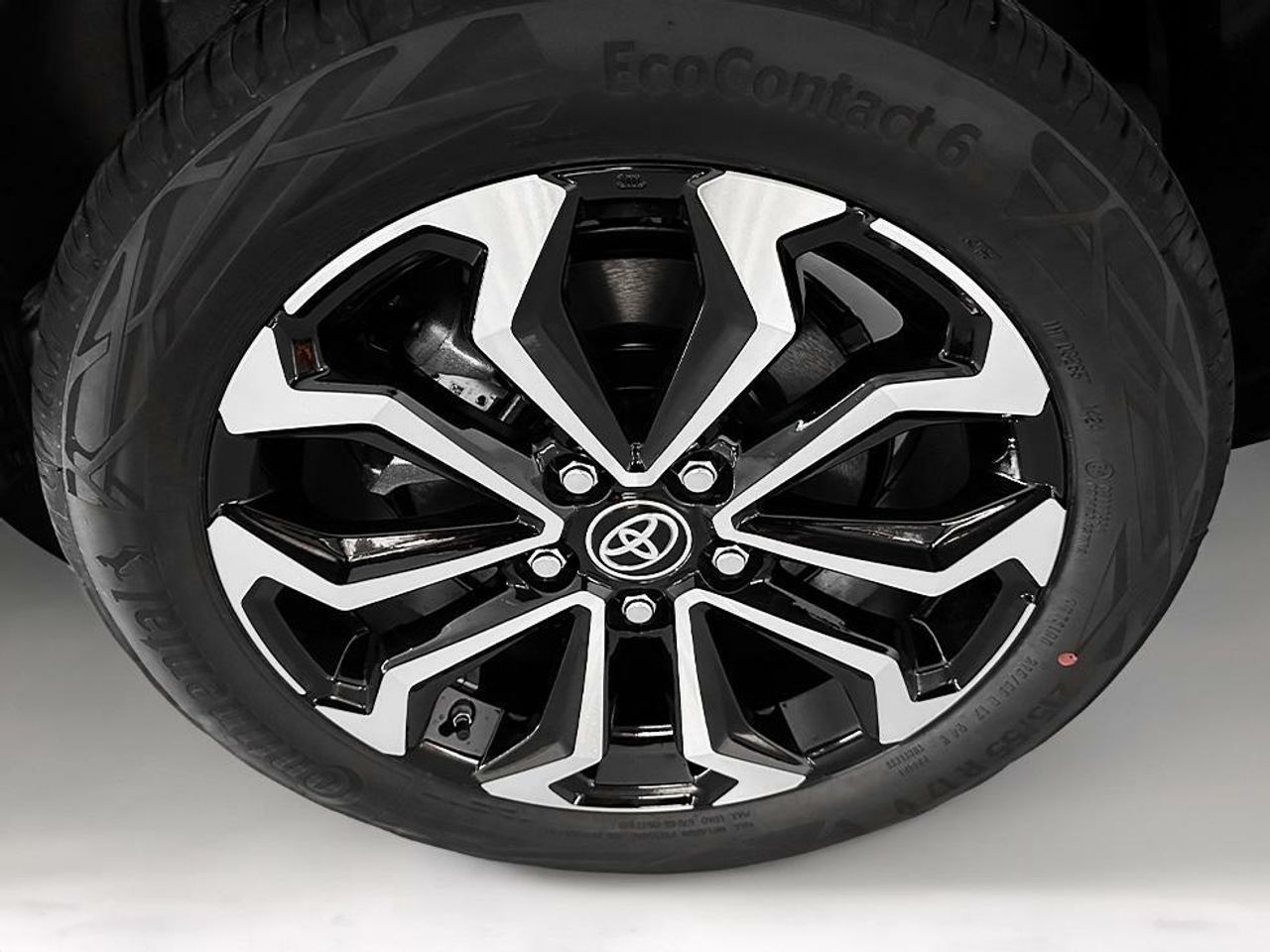 Foto Toyota Yaris 18