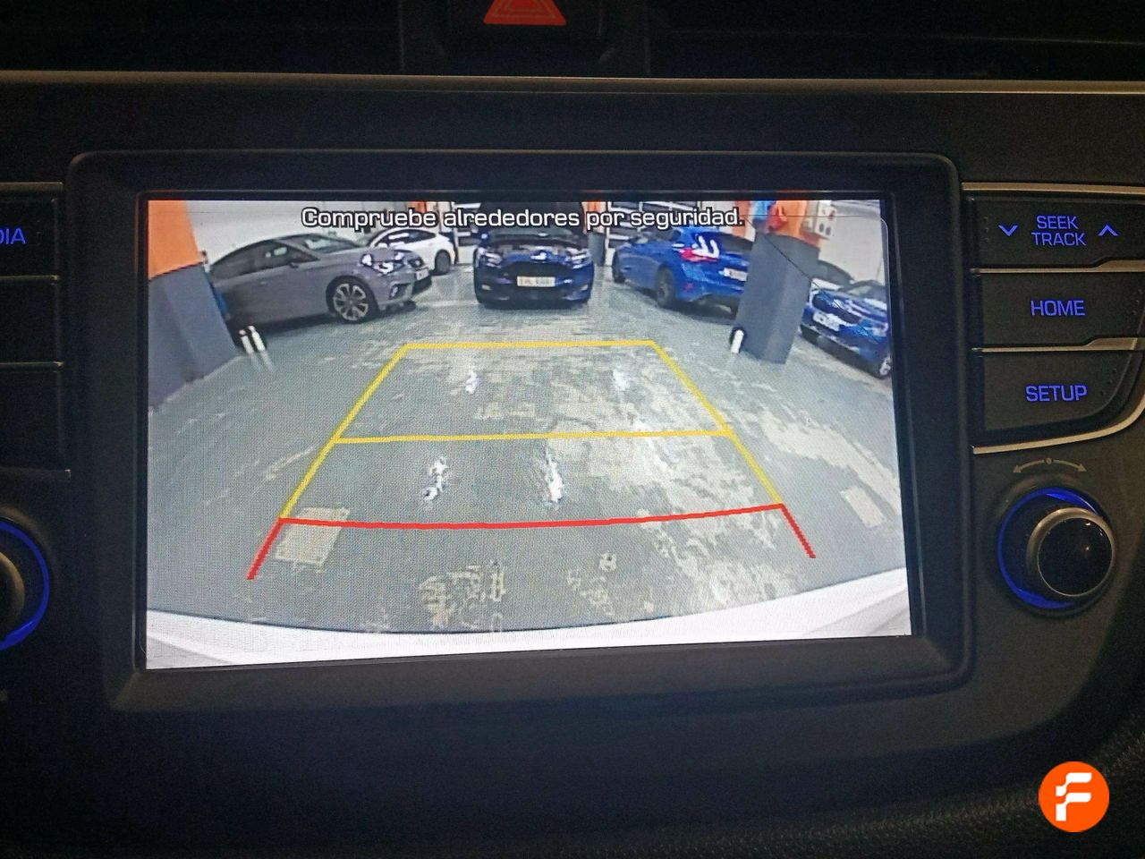Foto Hyundai i20 24