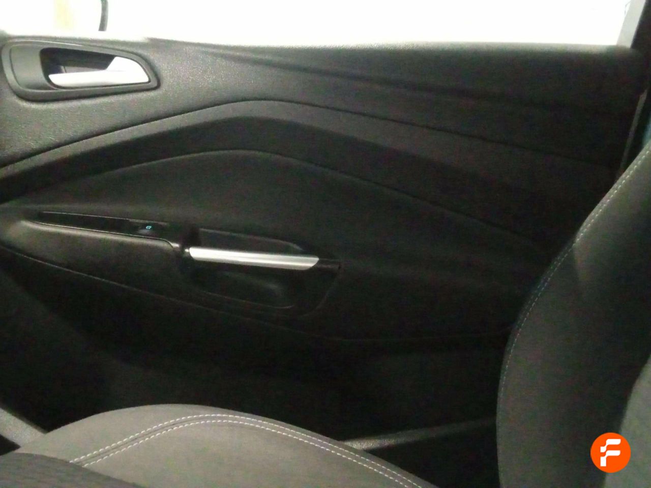 Foto Ford C-Max 21