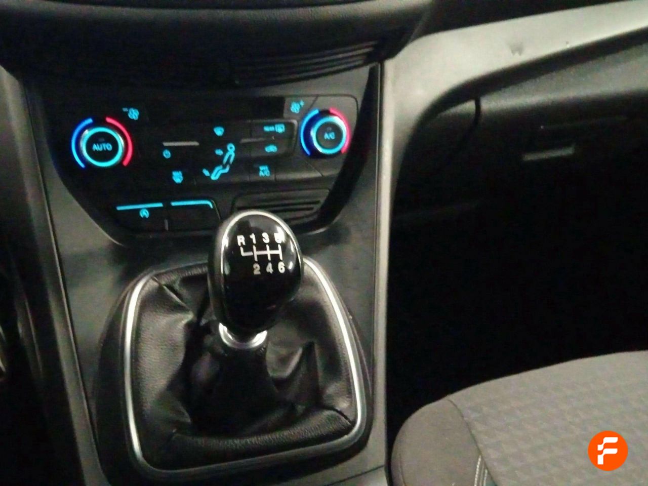 Foto Ford C-Max 22