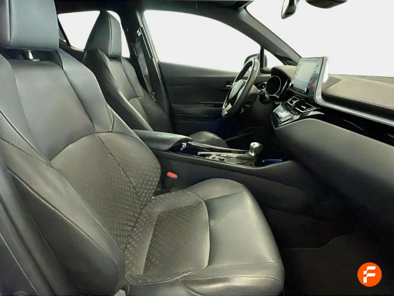 Foto Toyota C-HR 14