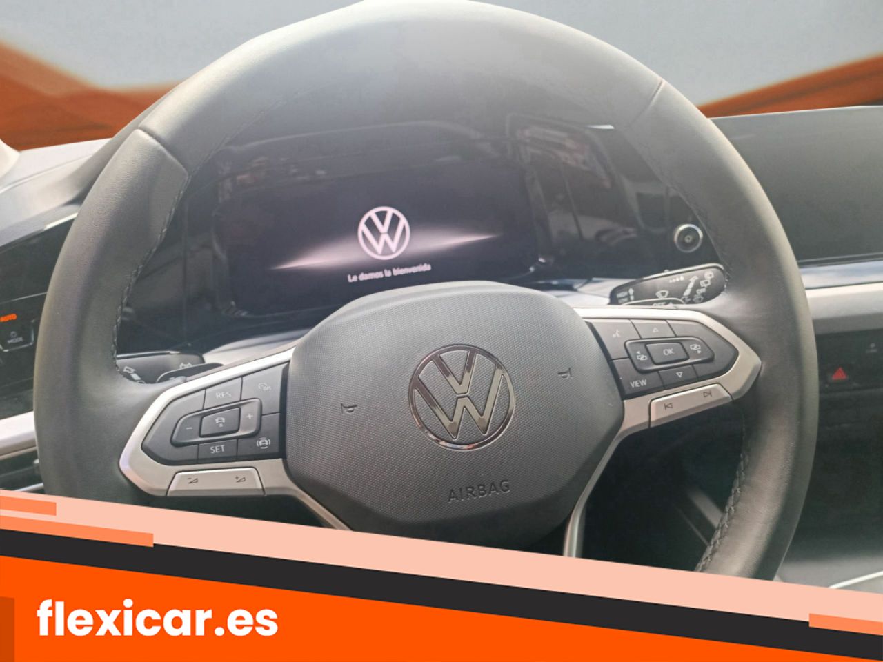Foto Volkswagen Golf 14