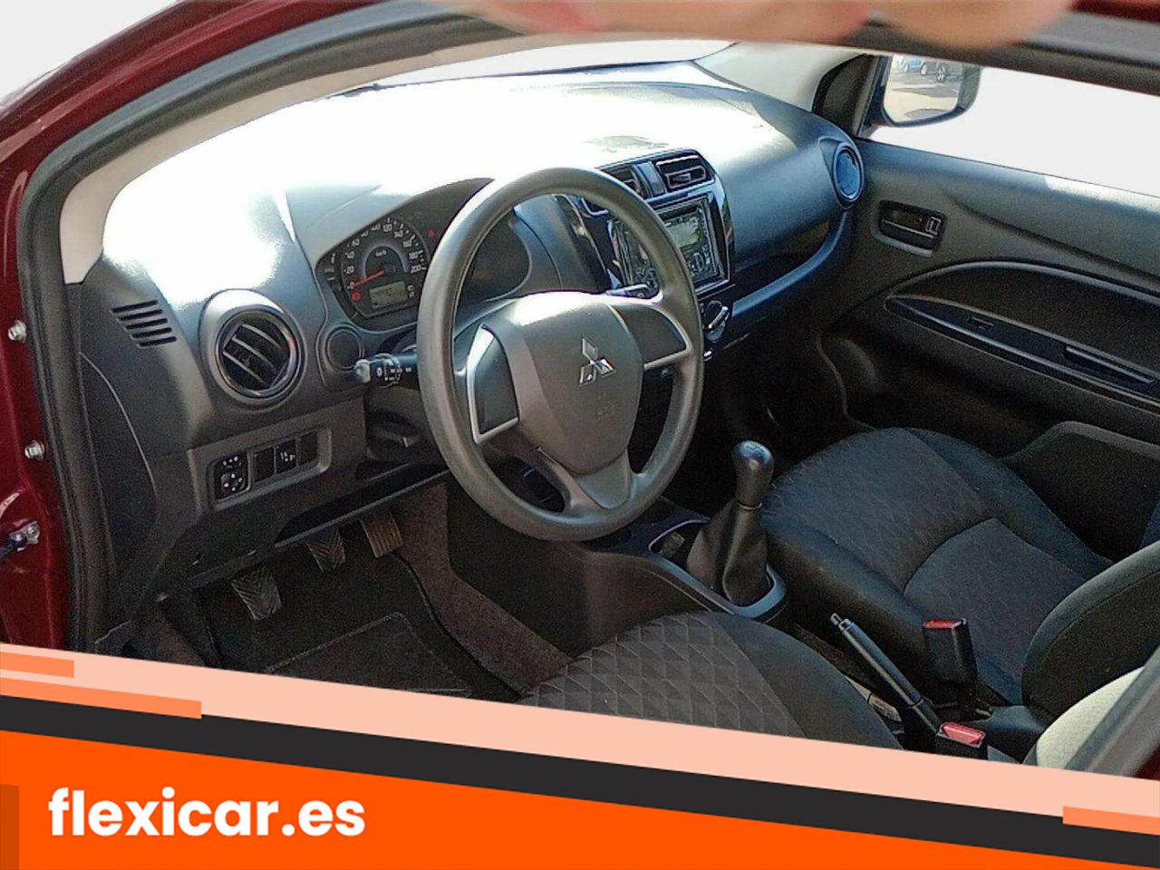 Foto Mitsubishi Space Star 9