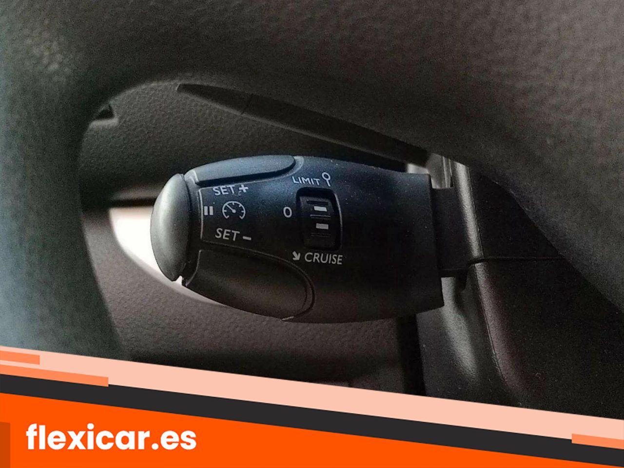 Foto Peugeot Traveller 18
