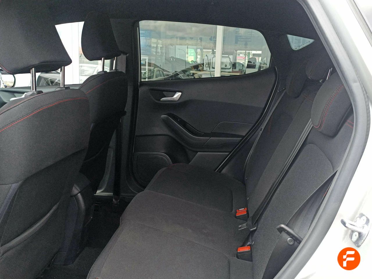 Foto Ford Fiesta 15