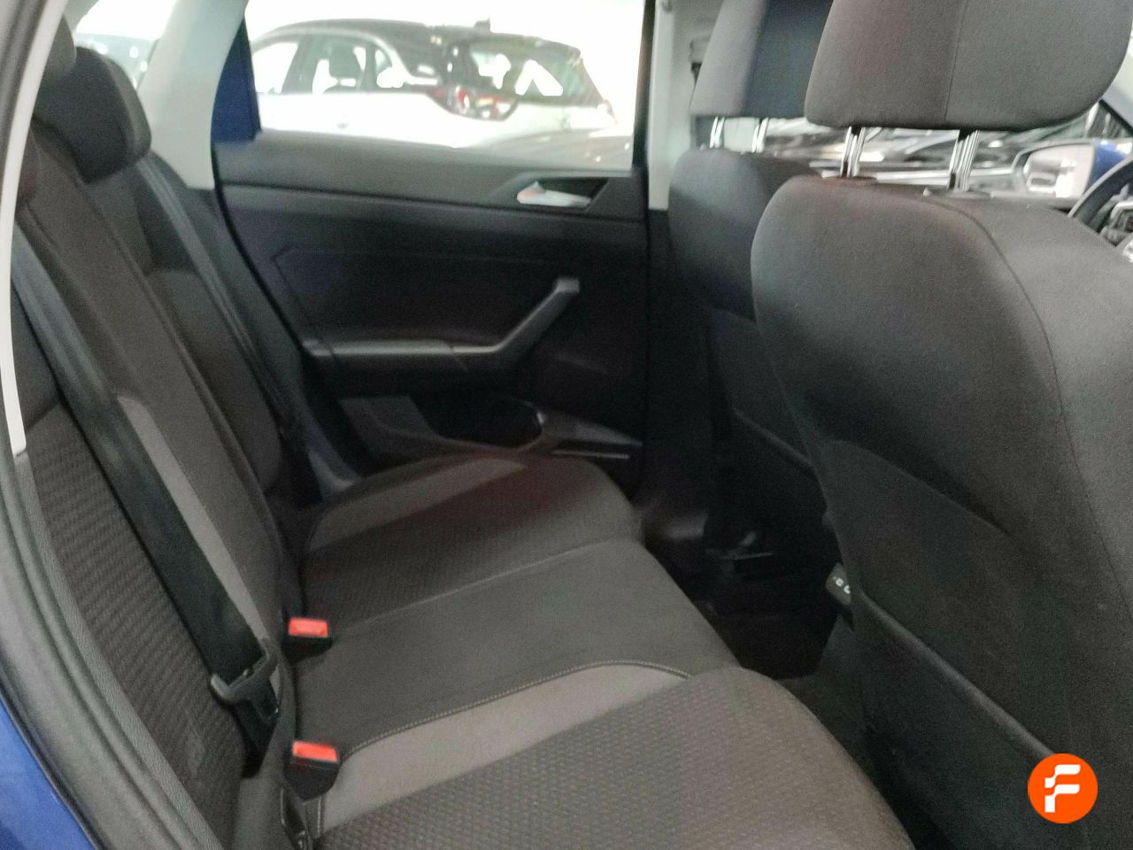 Foto Volkswagen Polo 16