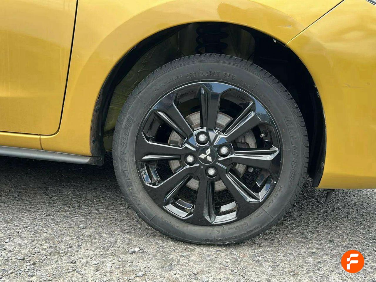 Foto Mitsubishi Space Star 21