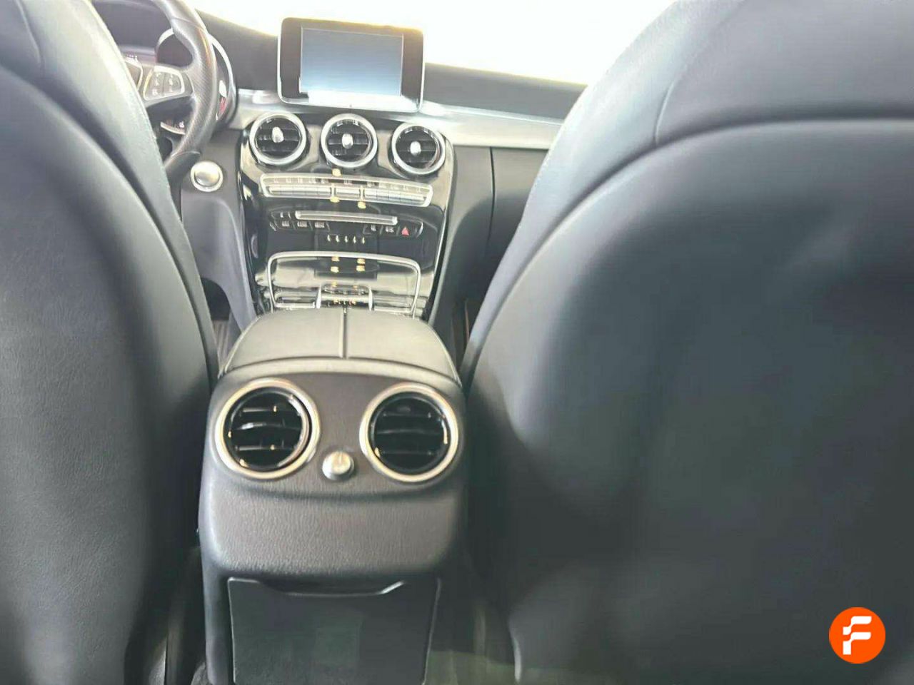 Foto Mercedes-Benz Clase C 12
