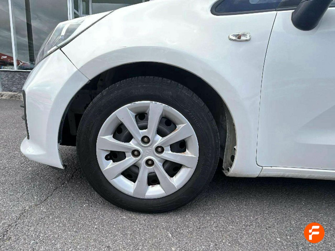 Foto Kia Rio 17