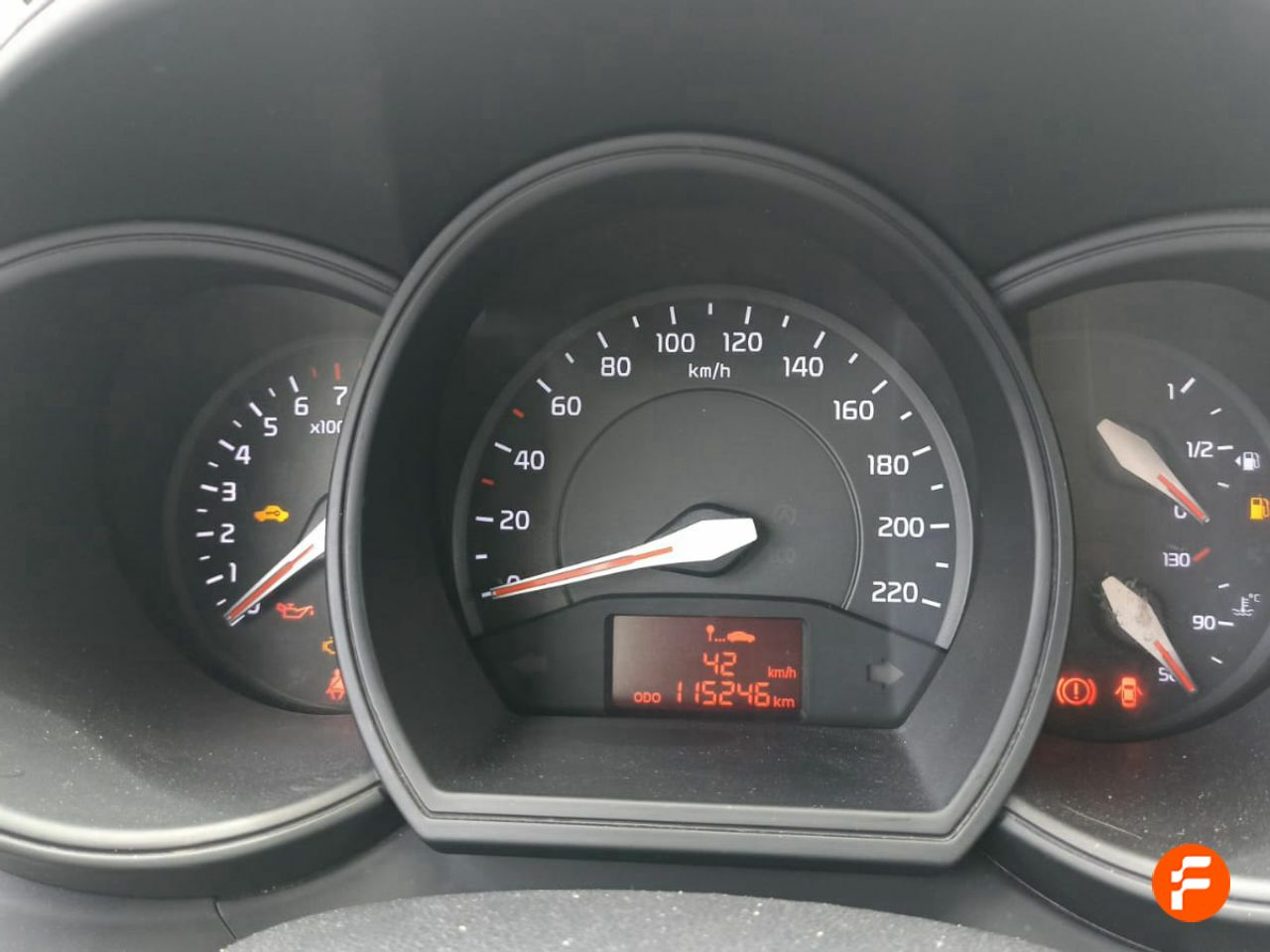 Foto Kia Rio 8