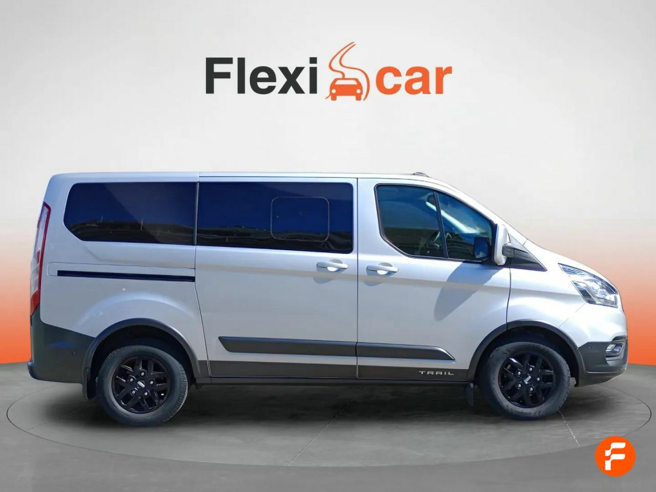 Foto Ford Tourneo Custom 4