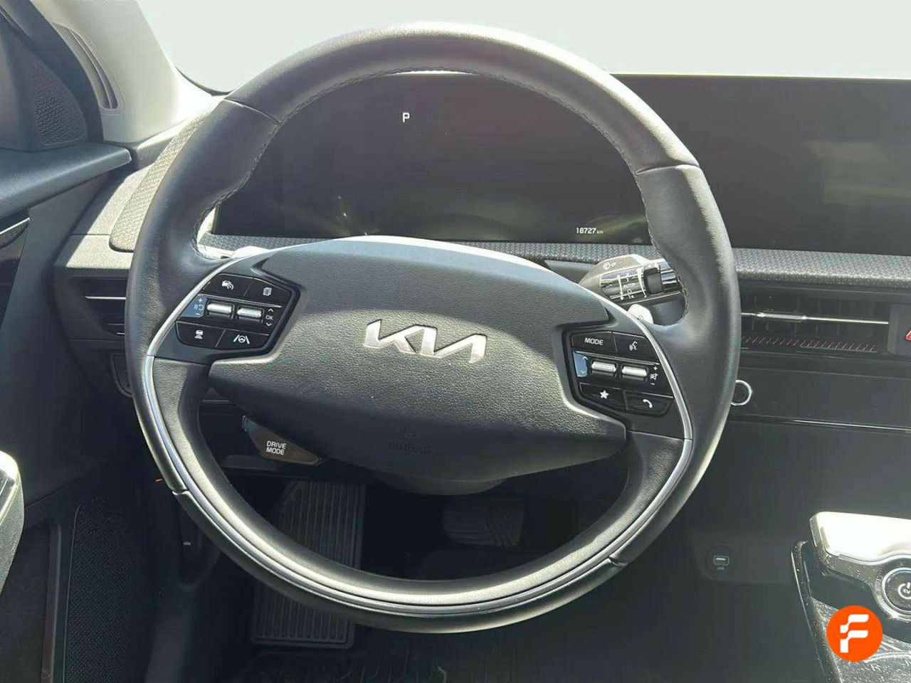 Foto Kia EV6 11