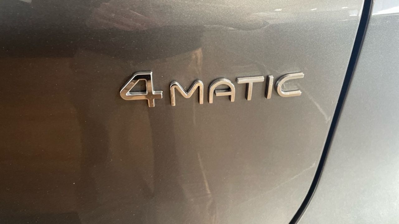 Foto Mercedes-Benz EQS 39