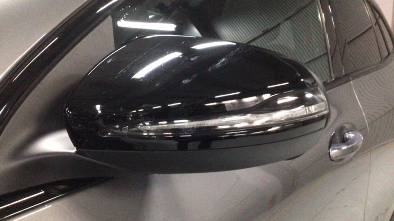 Foto Mercedes-Benz EQA 17