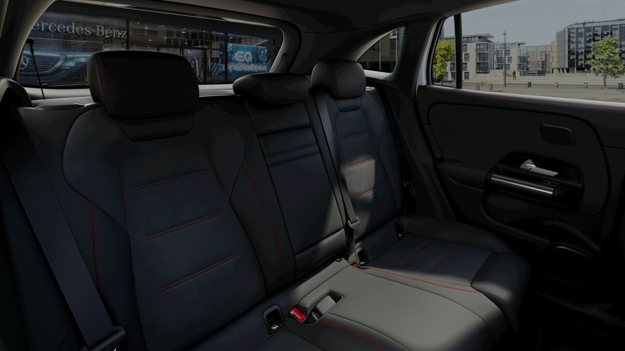 Foto Mercedes-Benz EQA 11