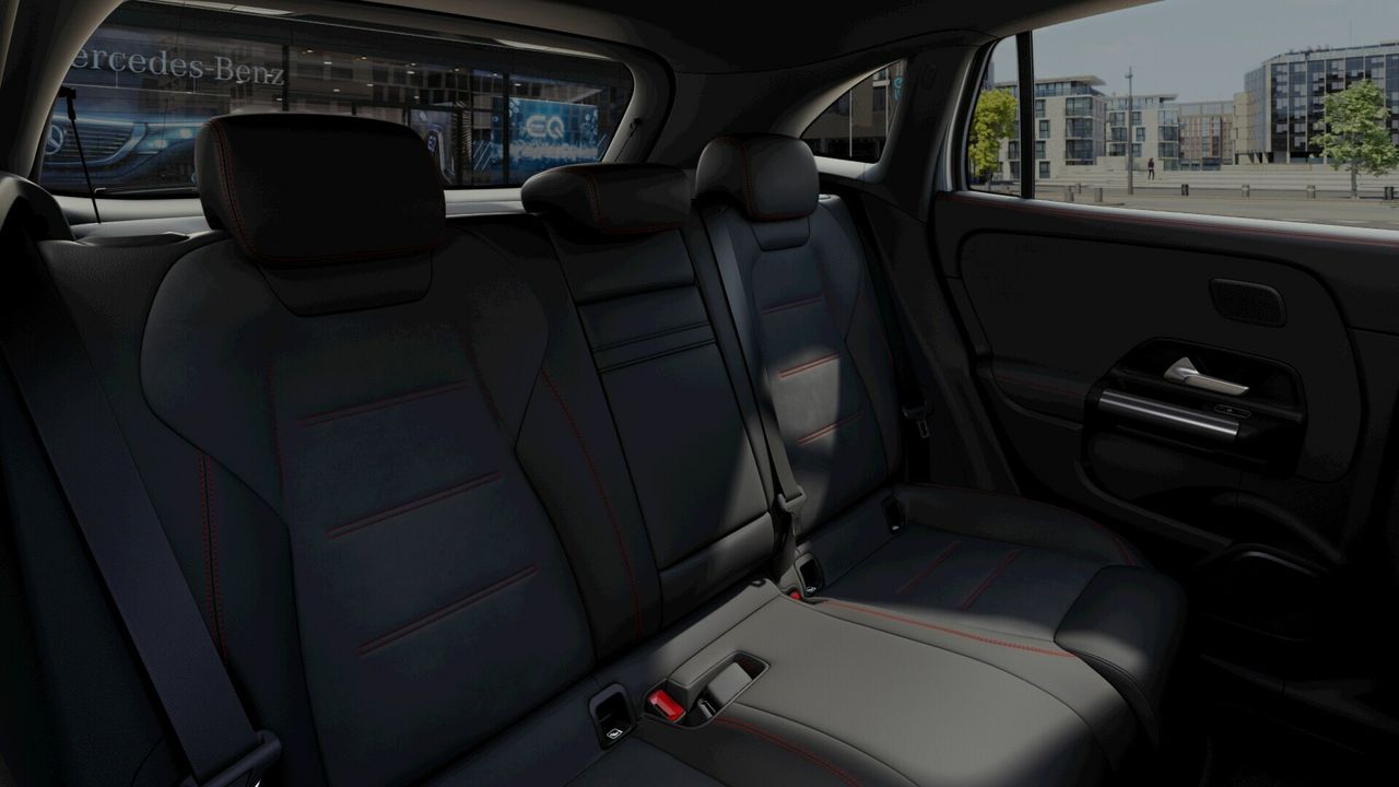 Foto Mercedes-Benz EQA 11