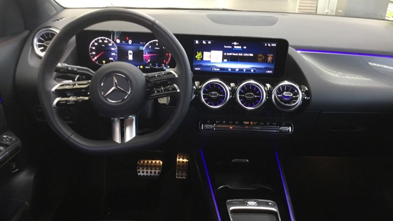 Foto Mercedes-Benz Clase GLA 8