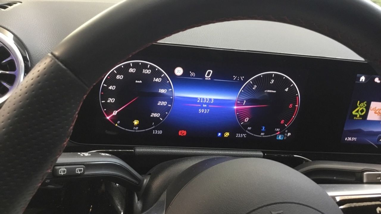 Foto Mercedes-Benz Clase GLA 9