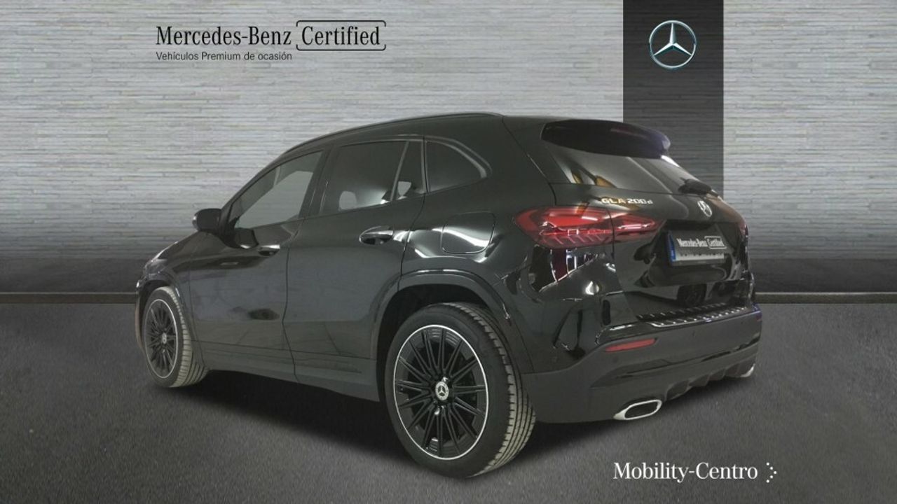 Foto Mercedes-Benz Clase GLA 4