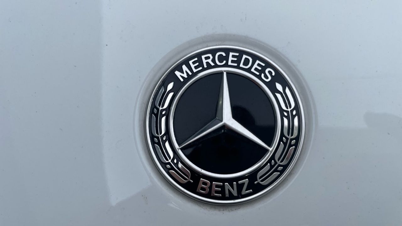 Foto Mercedes-Benz EQA 13