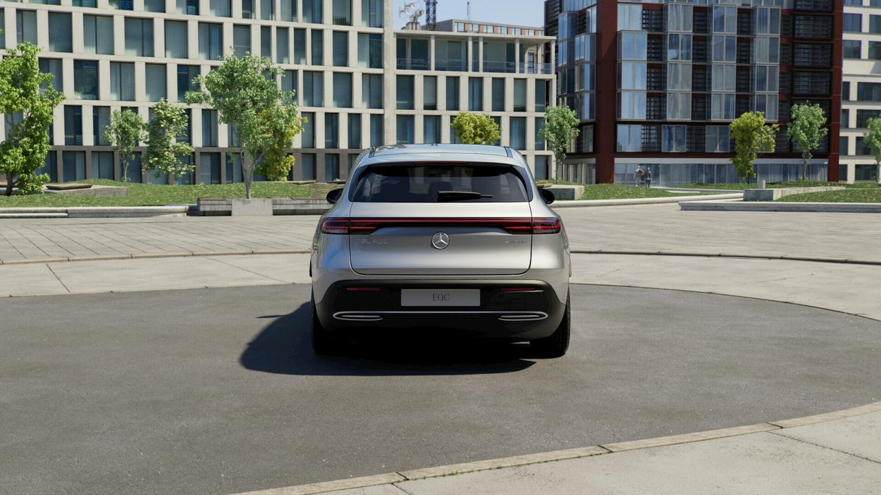 Foto Mercedes-Benz EQC 6