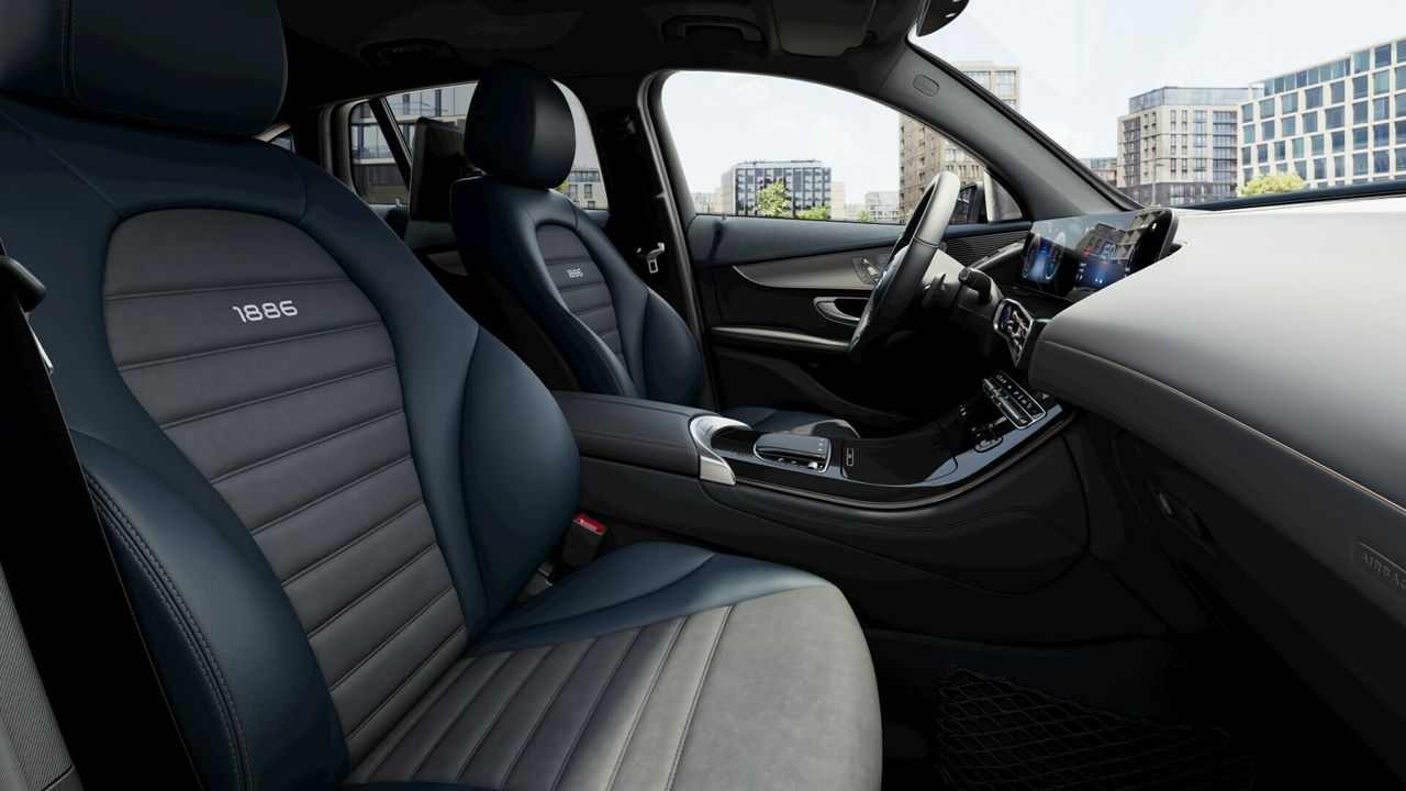 Foto Mercedes-Benz EQC 10