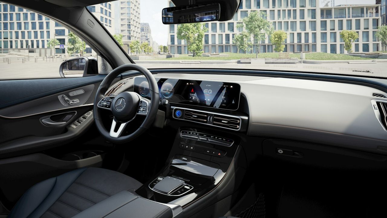 Foto Mercedes-Benz EQC 12