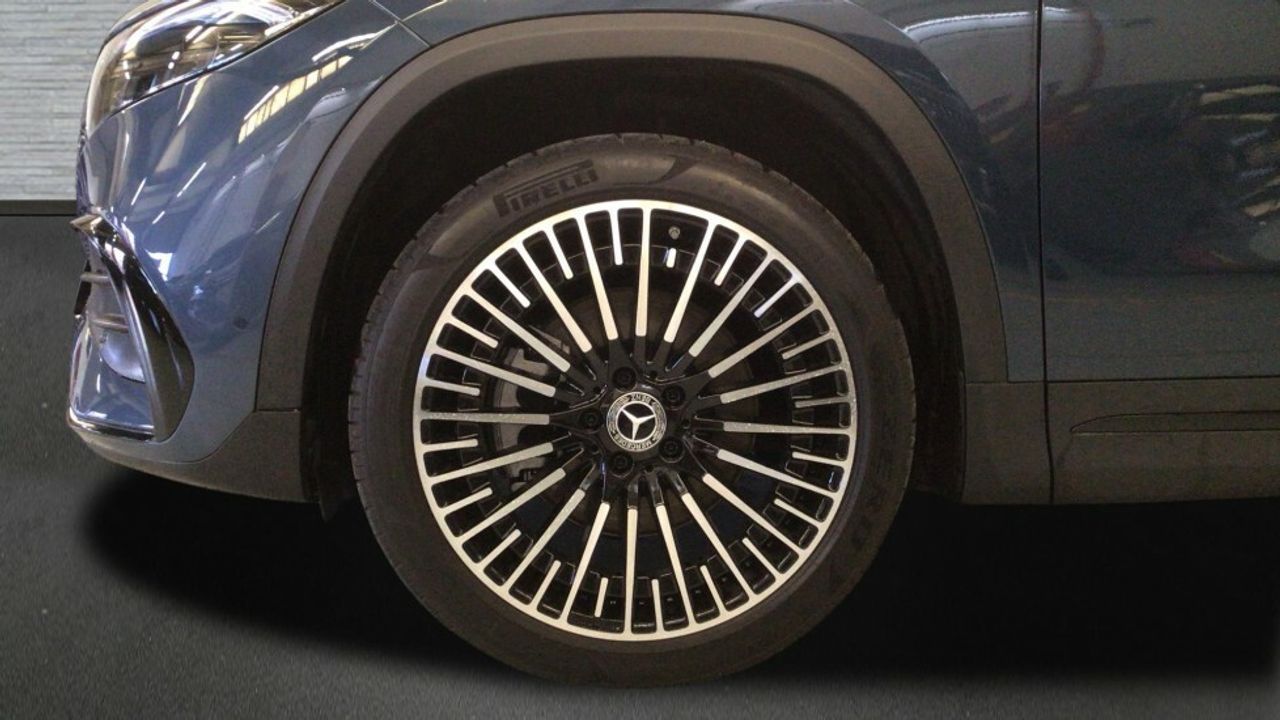Foto Mercedes-Benz EQA 5