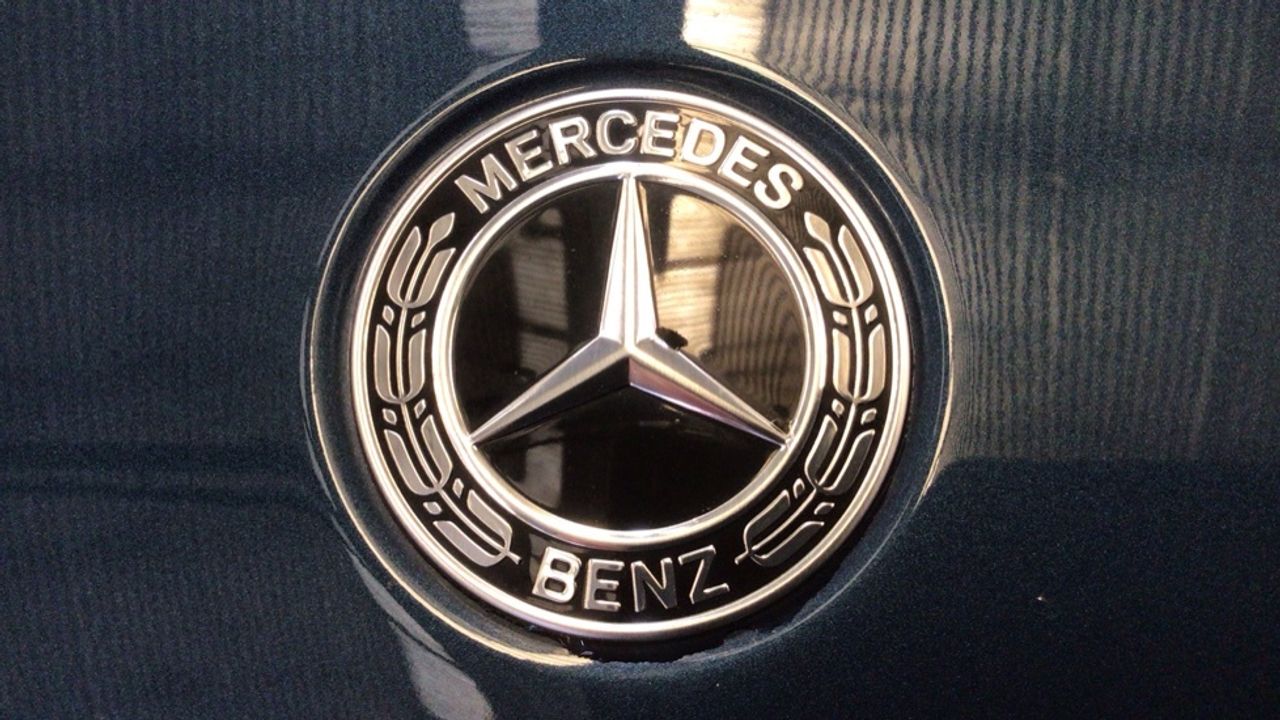 Foto Mercedes-Benz EQA 13
